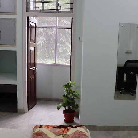 Jahnabee'S Homestay กูวาฮาติ ภายนอก รูปภาพ
